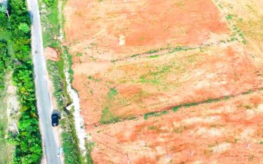 3 Acres Agricultural Land for Sale Near Parigi